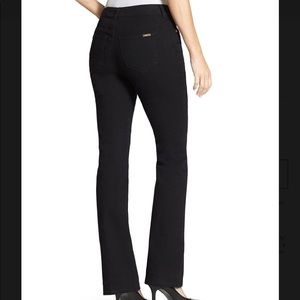 NEW! Chico's So Slimming black denim size 1.5